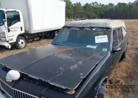 1988 Chevrolet Caprice z USA, uszkodzony, nr VIN 1G1BL51H0JR144316